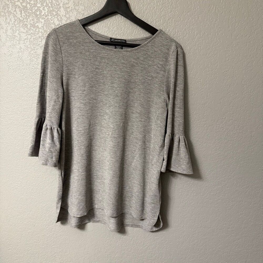 Adrianna Papell 3/4 Ruffle Sleeves Top Size Medium